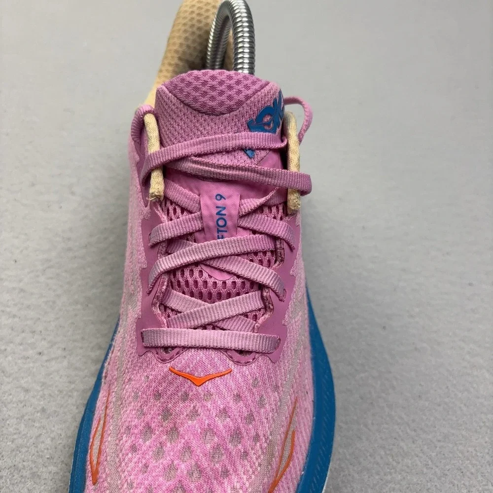 Hoka One One Clifton 9 Shoes Womens Size 6.5 Pink Running Sneakers 1127896 CSLC